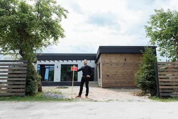 Harnessing rainwater: expert strategies for your victorian bath townhouse success